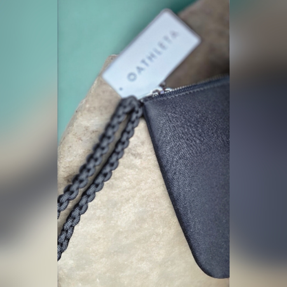 Athleta Revive Modular Crossbody Bag, NWT - Picture 2 of 5